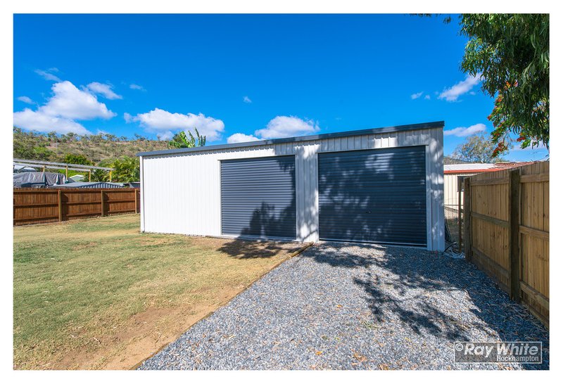 Photo - 142 Dee Street, Koongal QLD 4701 - Image 4