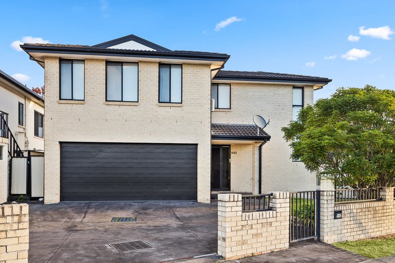 Photo - 1/42 Farmborough Road, Unanderra NSW 2526 - Image 1