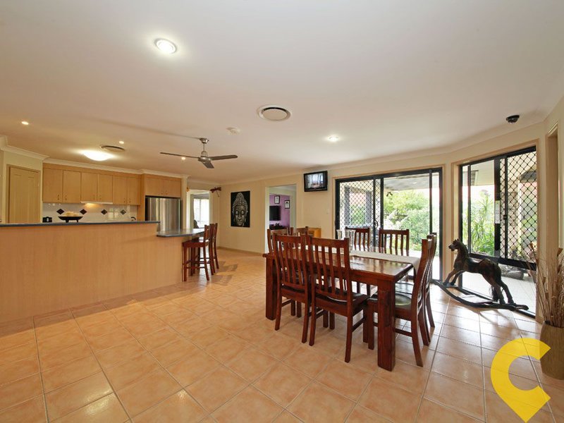 Photo - 142 Forest Ridge Drive, Narangba QLD 4504 - Image 6