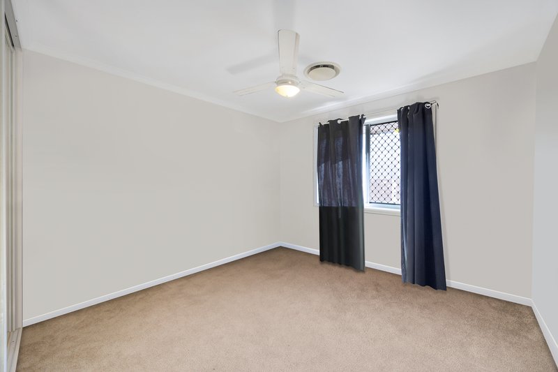 Photo - 1/42 Golf View Drive, Boyne Island QLD 4680 - Image 10