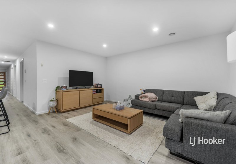 Photo - 142 Hamilton Street, Kilmore VIC 3764 - Image 3