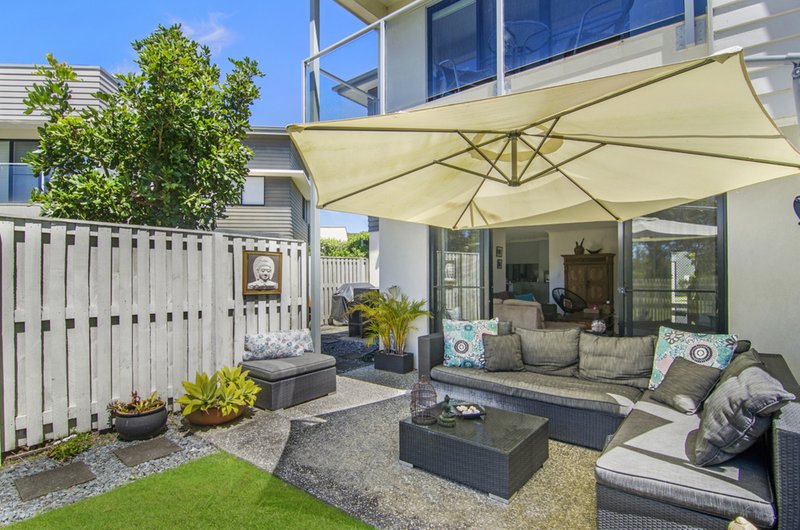 Photo - 14/2 Inland Drive, Tugun QLD 4224 - Image 2