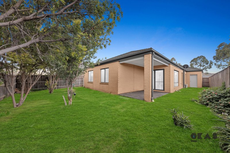 Photo - 142 Inverell Parkway, Tarneit VIC 3029 - Image 15