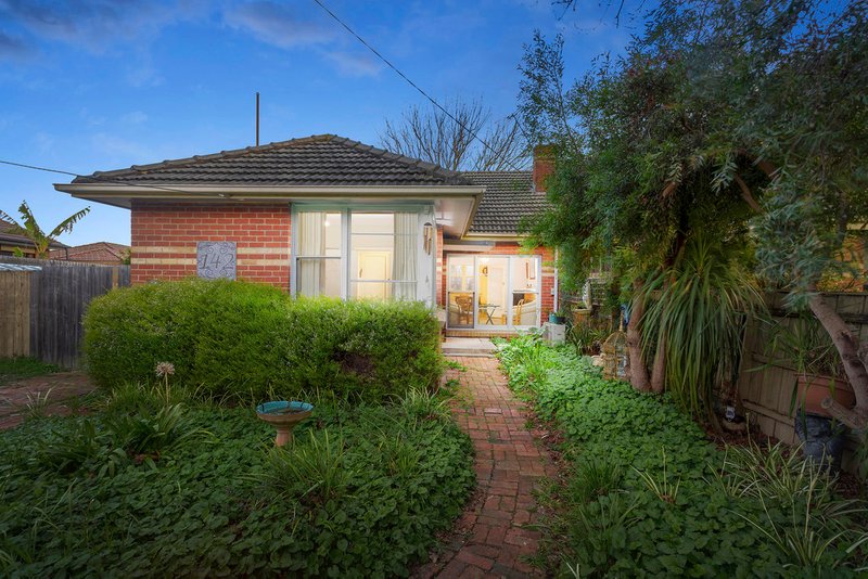 142 Kangaroo Road, Hughesdale VIC 3166