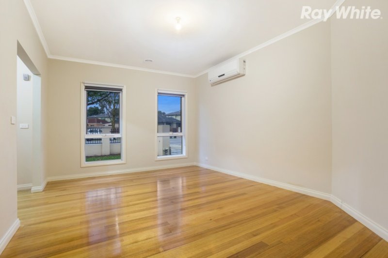 Photo - 1/42 Kelvinside Road, Noble Park VIC 3174 - Image 3