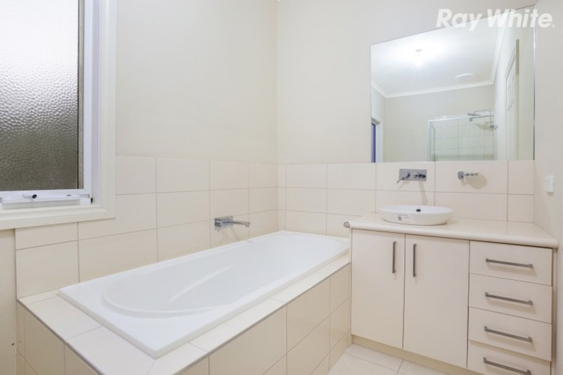 Photo - 1/42 Kelvinside Road, Noble Park VIC 3174 - Image 4