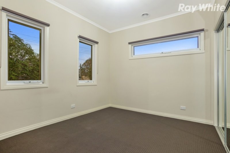 Photo - 1/42 Kelvinside Road, Noble Park VIC 3174 - Image 5