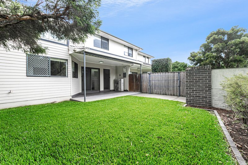 Photo - 14/2 Mcclausland Place, Kellyville NSW 2155 - Image 8