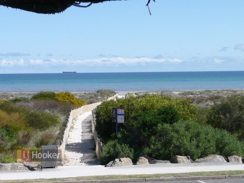 Photo - 142 Military Road, Semaphore SA 5019 - Image 10