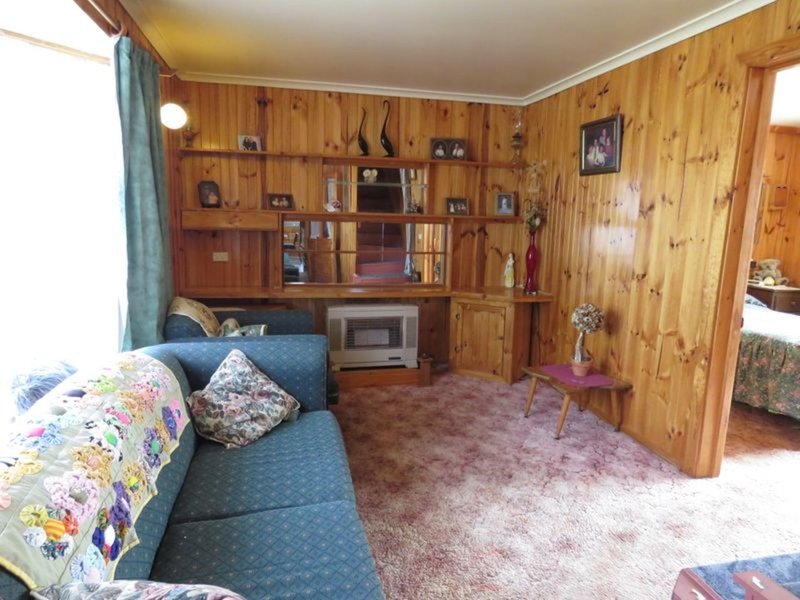 Photo - 142 Newlands Drive, Paynesville VIC 3880 - Image 7