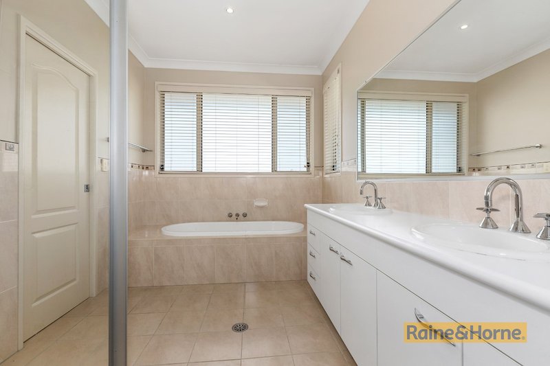 Photo - 142 Overall Drive, Pottsville NSW 2489 - Image 11