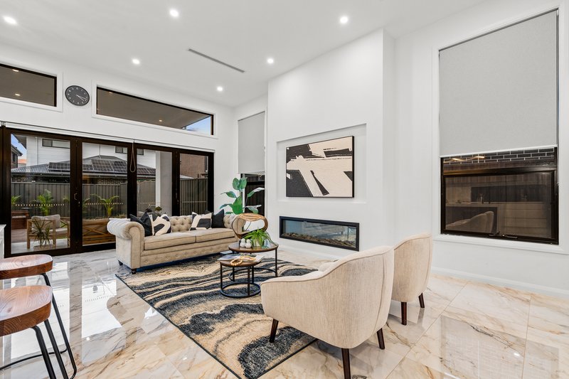 Photo - 142 Parkway Drive, Marsden Park NSW 2765 - Image 3