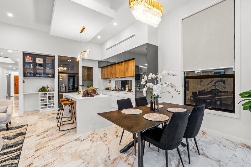 Photo - 142 Parkway Drive, Marsden Park NSW 2765 - Image 8