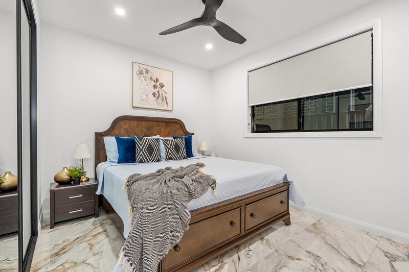 Photo - 142 Parkway Drive, Marsden Park NSW 2765 - Image 11
