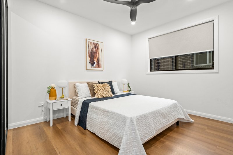 Photo - 142 Parkway Drive, Marsden Park NSW 2765 - Image 13