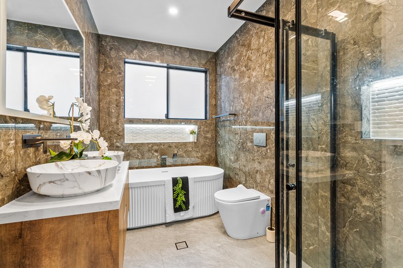 Photo - 142 Parkway Drive, Marsden Park NSW 2765 - Image 15