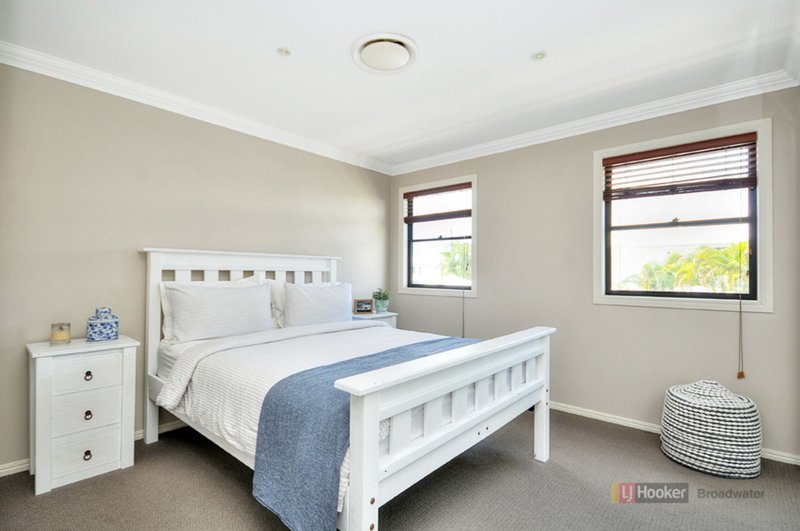 Photo - 1/42 Parr Street, Biggera Waters QLD 4216 - Image 7