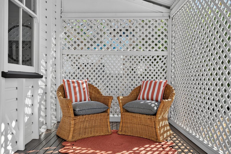 Photo - 142 Queens Road, Hermit Park QLD 4812 - Image 6