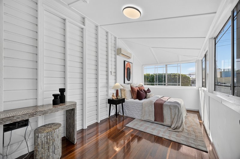 Photo - 142 Queens Road, Hermit Park QLD 4812 - Image 16