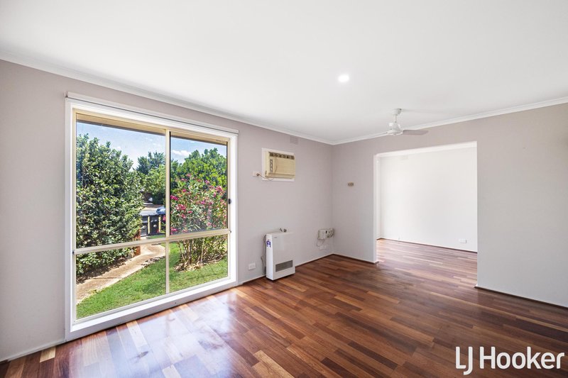 Photo - 1/42 Raglan Street, Darley VIC 3340 - Image 4