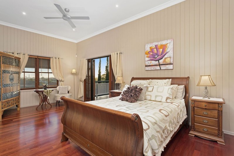 Photo - 142 Rode Road, Wavell Heights QLD 4012 - Image 10