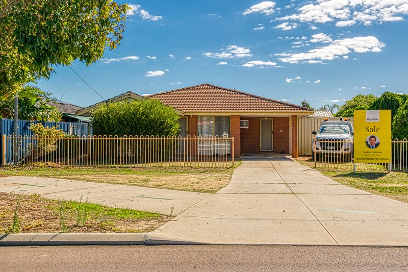 142 Seville Drive, Seville Grove WA 6112