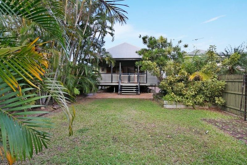 142 Shrapnel Road, Cannon Hill QLD 4170