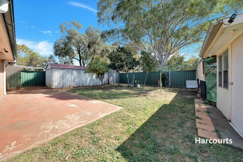 Photo - 142 South Ring Road, Werribee VIC 3030 - Image 22