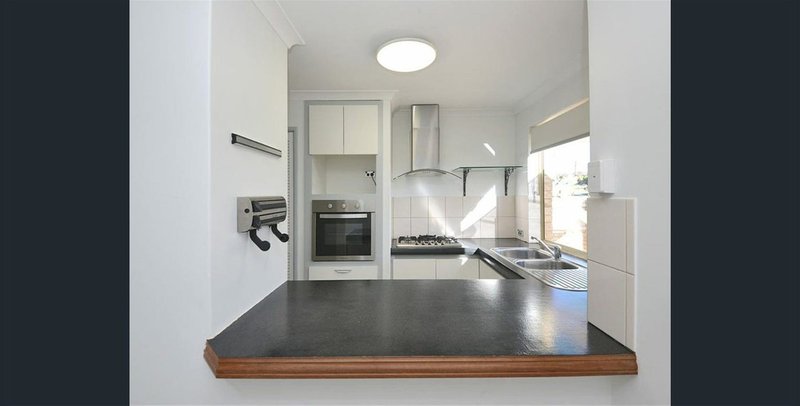 Photo - 1/42 Stonehaven Parade, Kinross WA 6028 - Image 11