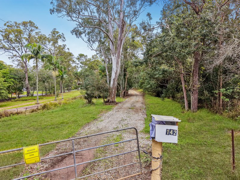 Photo - 142 Stoney Camp Road, Park Ridge South QLD 4125 - Image 4
