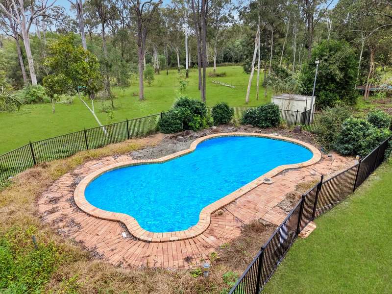 Photo - 142 Stoney Camp Road, Park Ridge South QLD 4125 - Image 9