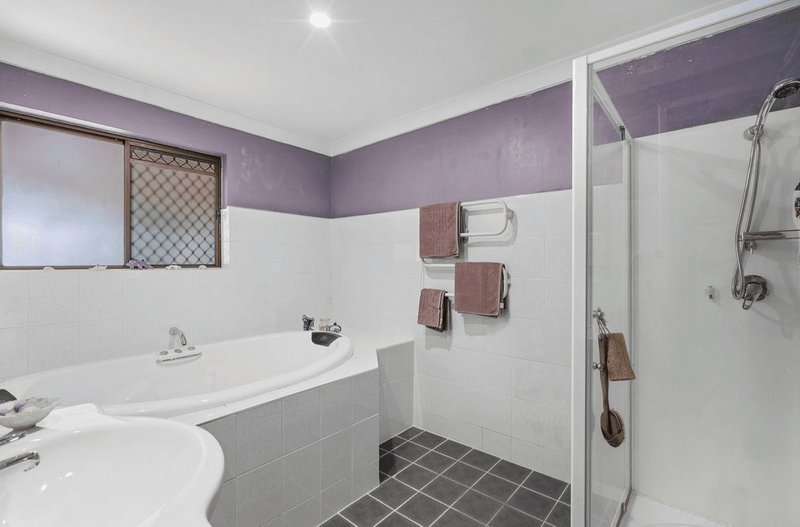 Photo - 142 Stoney Camp Road, Park Ridge South QLD 4125 - Image 12