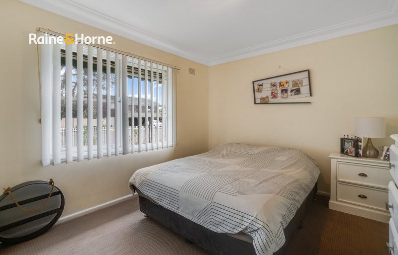 Photo - 142 Trafalgar Avenue, Umina Beach NSW 2257 - Image 4