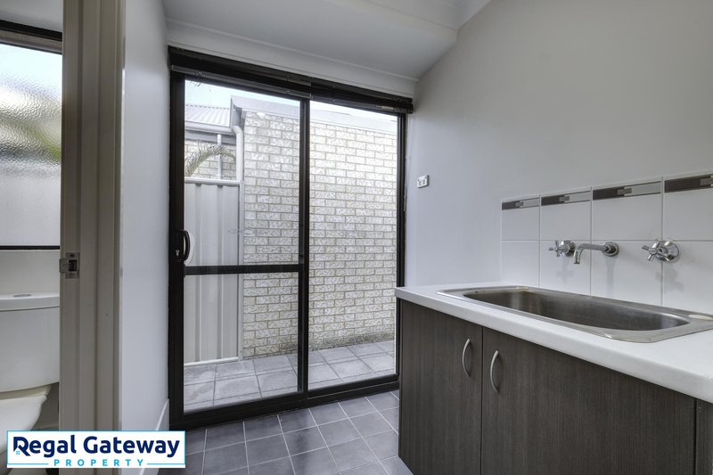 Photo - 14/2 Twilight Mews, Aubin Grove WA 6164 - Image 18