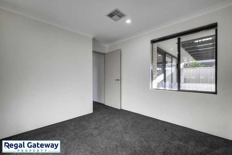 Photo - 14/2 Twilight Mews, Aubin Grove WA 6164 - Image 23