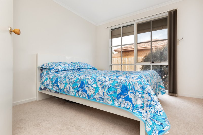 Photo - 1/42 Van Der Haar Avenue, Berwick VIC 3806 - Image 8