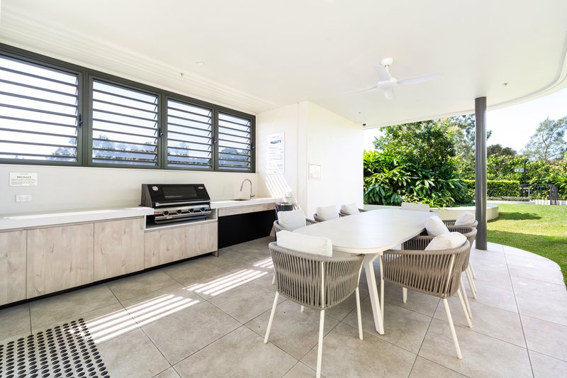 Photo - 14/20 Executive Drive, Burleigh Waters QLD 4220 - Image 24