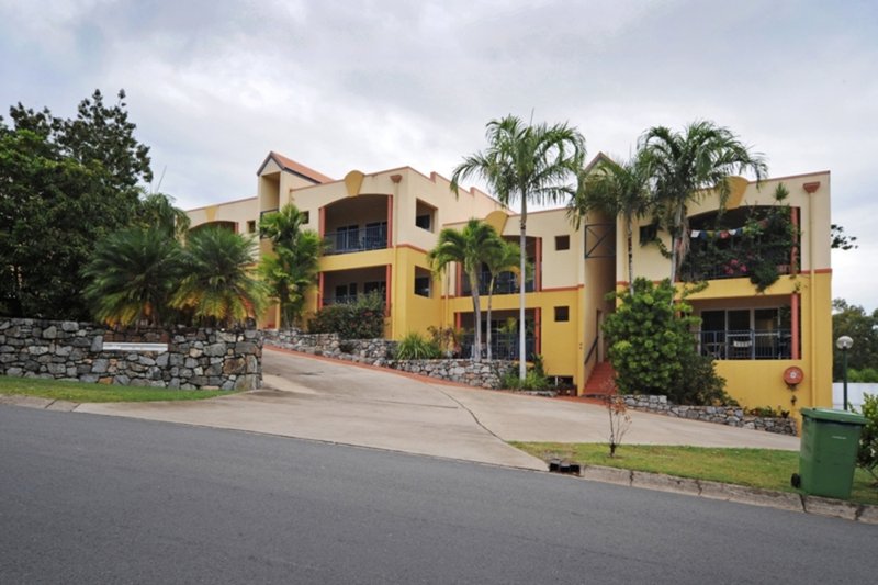 Photo - 14/20 Island Drive, Cannonvale QLD 4802 - Image 13