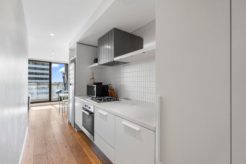 Photo - 1420/35 Albert Road, Melbourne VIC 3004 - Image 3