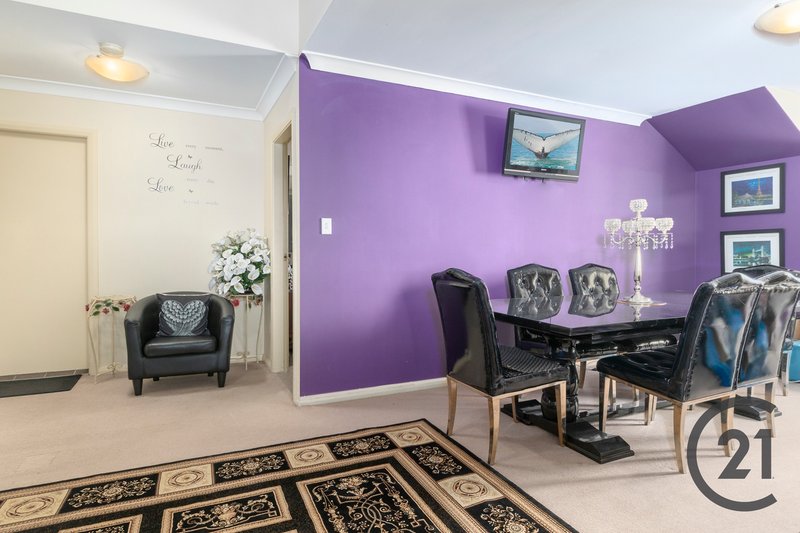 Photo - 14/21-23 Hinkler Avenue, Warwick Farm NSW 2170 - Image 3