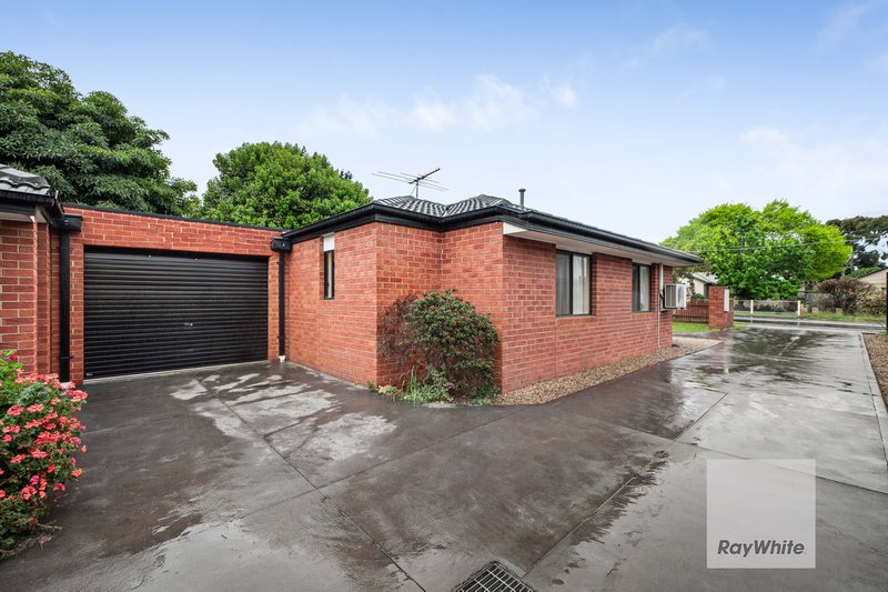 Photo - 1/421 Camp Road, Broadmeadows VIC 3047 - Image 3