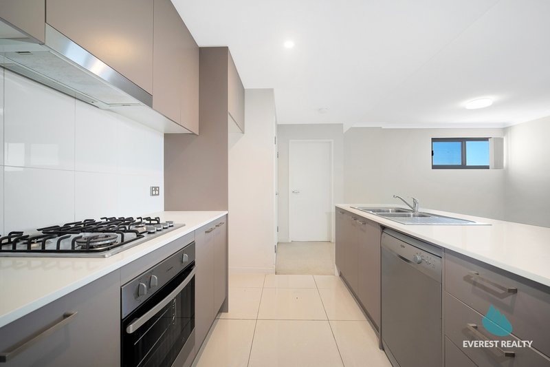 Photo - 142/1 Meryll Avenue, Baulkham Hills NSW 2153 - Image 5