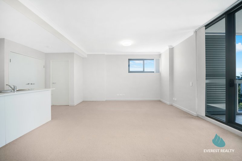 Photo - 142/1 Meryll Avenue, Baulkham Hills NSW 2153 - Image 9