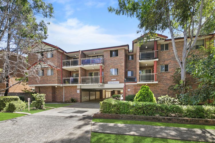 14/23-25 Oxford Street, Merrylands NSW 2160