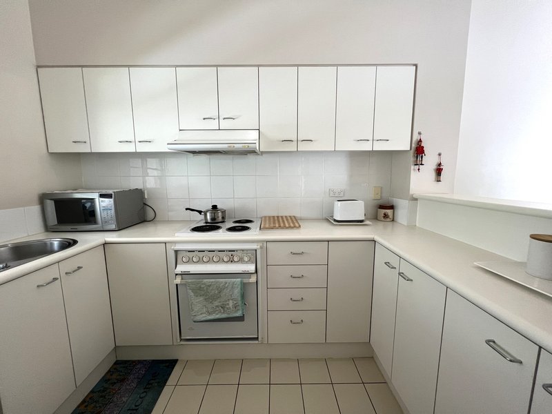 Photo - 1423/615 Kunapipi Road, Laguna Quays QLD 4800 - Image 5