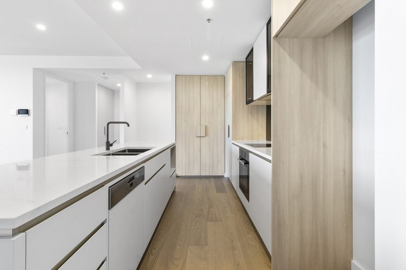 Photo - 142/44 Constitution Avenue, Campbell ACT 2612 - Image 2