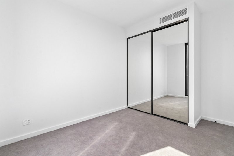 Photo - 142/44 Constitution Avenue, Campbell ACT 2612 - Image 5