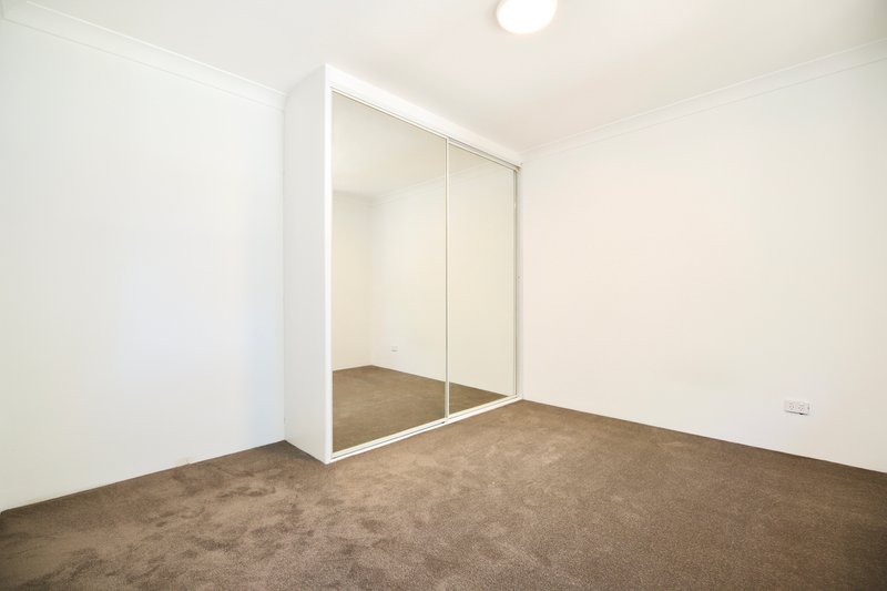 Photo - 14/25-27 Stanley Street, Bankstown NSW 2200 - Image 4