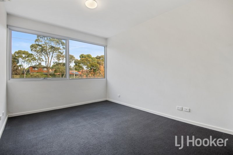 Photo - 14/259 Canterbury Road, Forest Hill VIC 3131 - Image 5