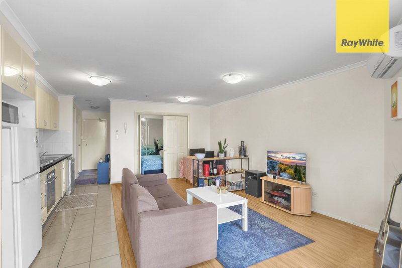 Photo - 14/26-30 Hassall Street, Parramatta NSW 2150 - Image 2